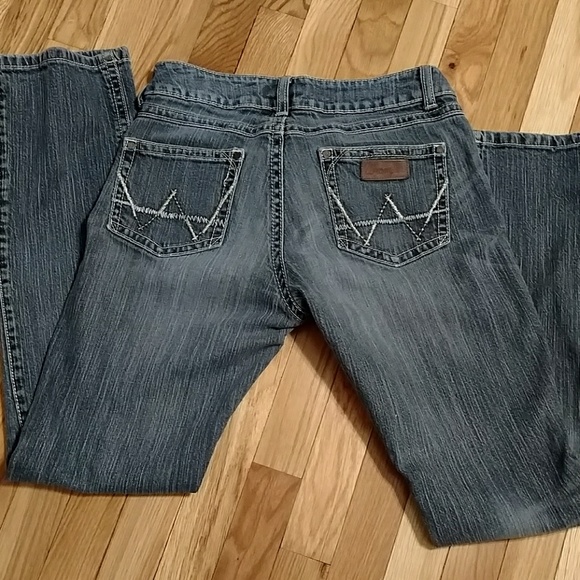 SOLD.......Wrangler boot cut patch - Picture 1 of 3